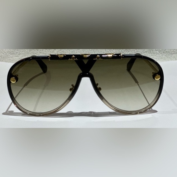 Good condition Rare Louis Vuitton Boogie Nights Sunglasses - Picture 1 of 14